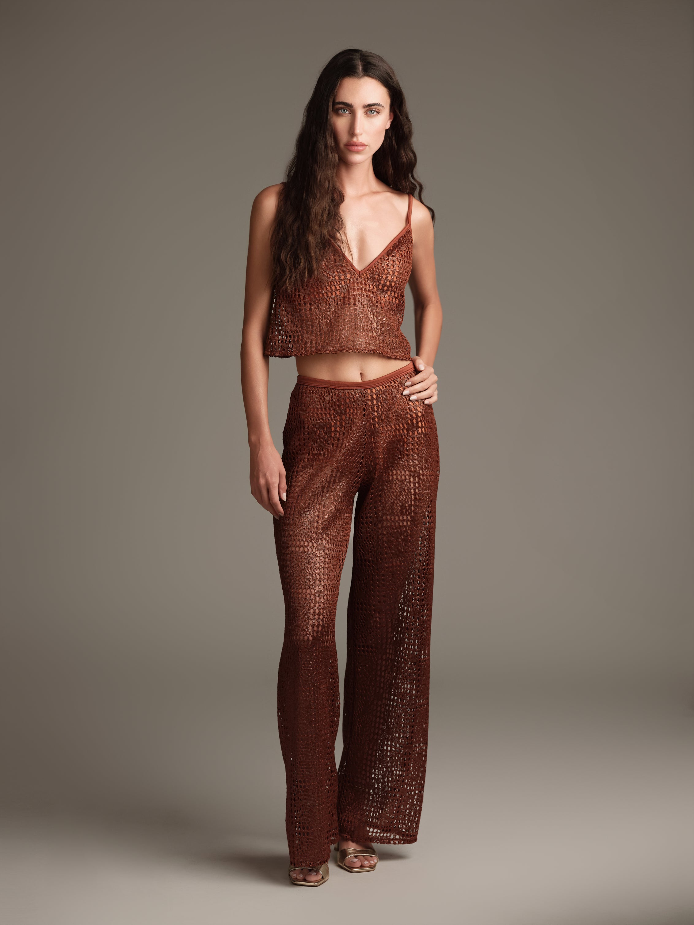 Crop top in maglia crochet