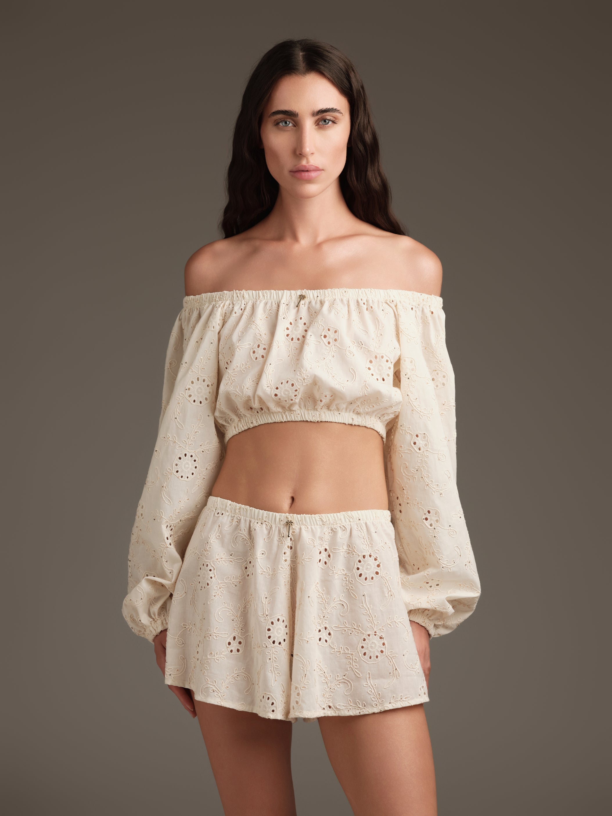 Crop top in pizzo san gallo