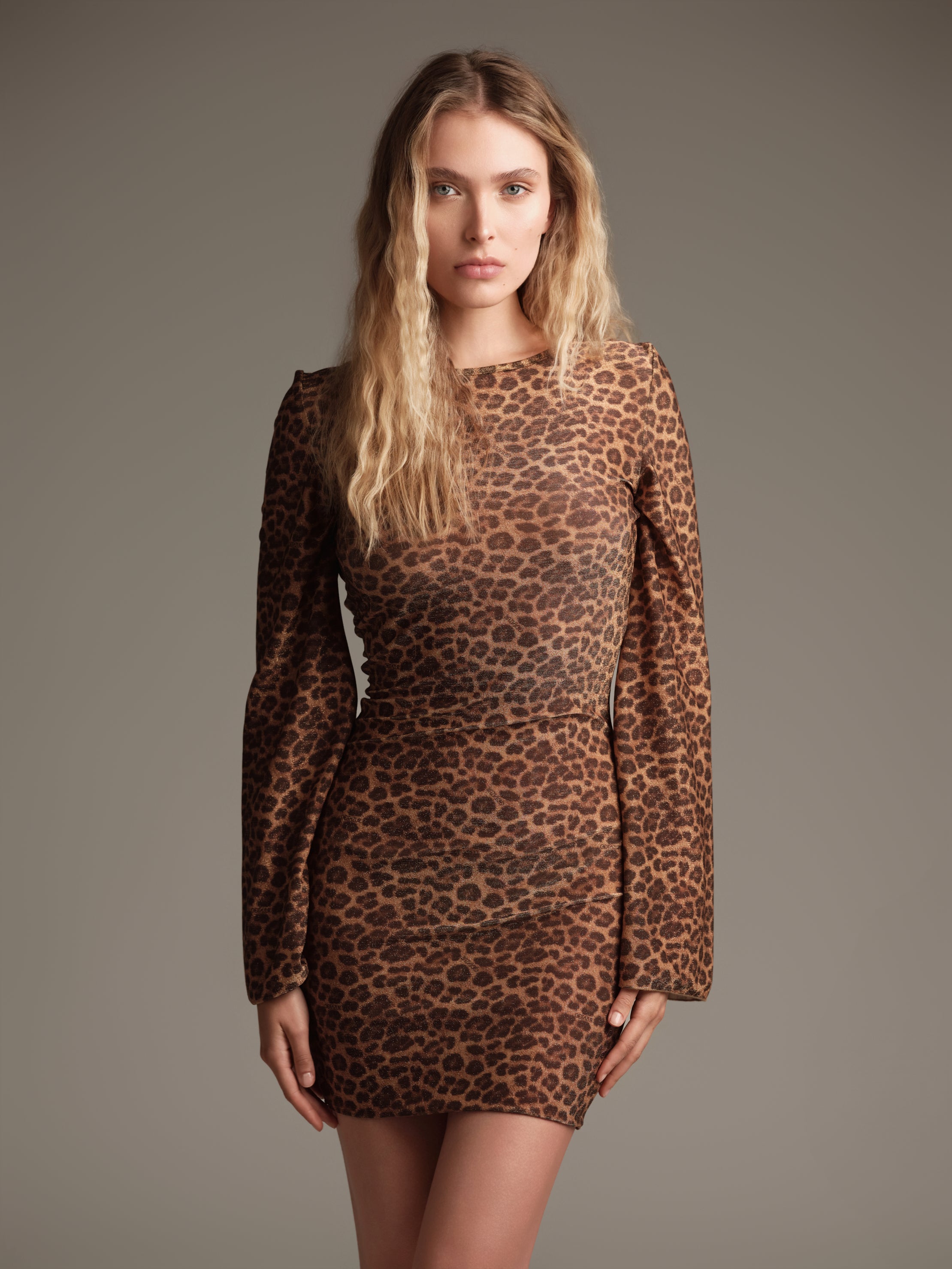 Abito corto maculato